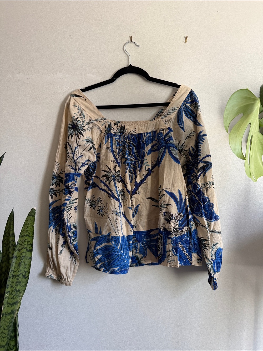 Elie Tahari Blue Floral Square-Neck Blouse